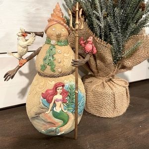 Disney Traditions by Jim Shore - Christmas by the Sea